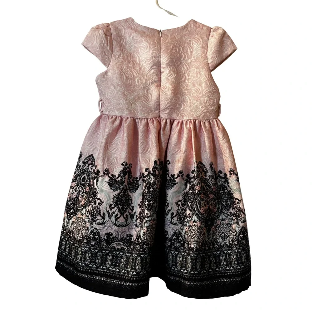 Childdkivy Girls Dress Sz 8 EUC Pink Floral Design Lined‎